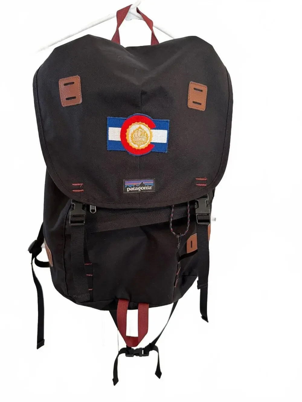 Patagonia Black Backpack & Adjustable Straps